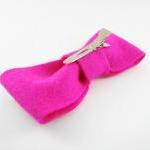 Cute Pink Pearl Bow Clip